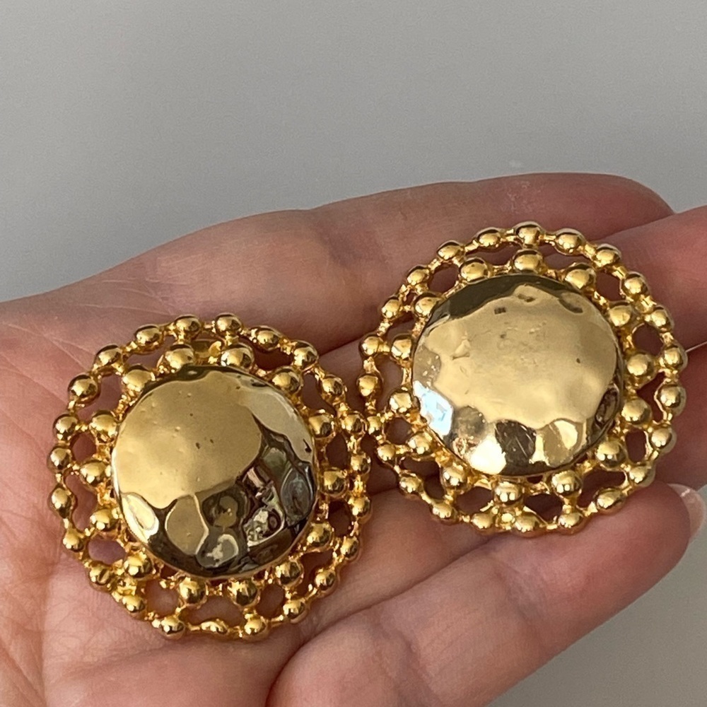 56 Vintage Clip Ons Earrings Chunky Textured Circles Gold Tone Statement